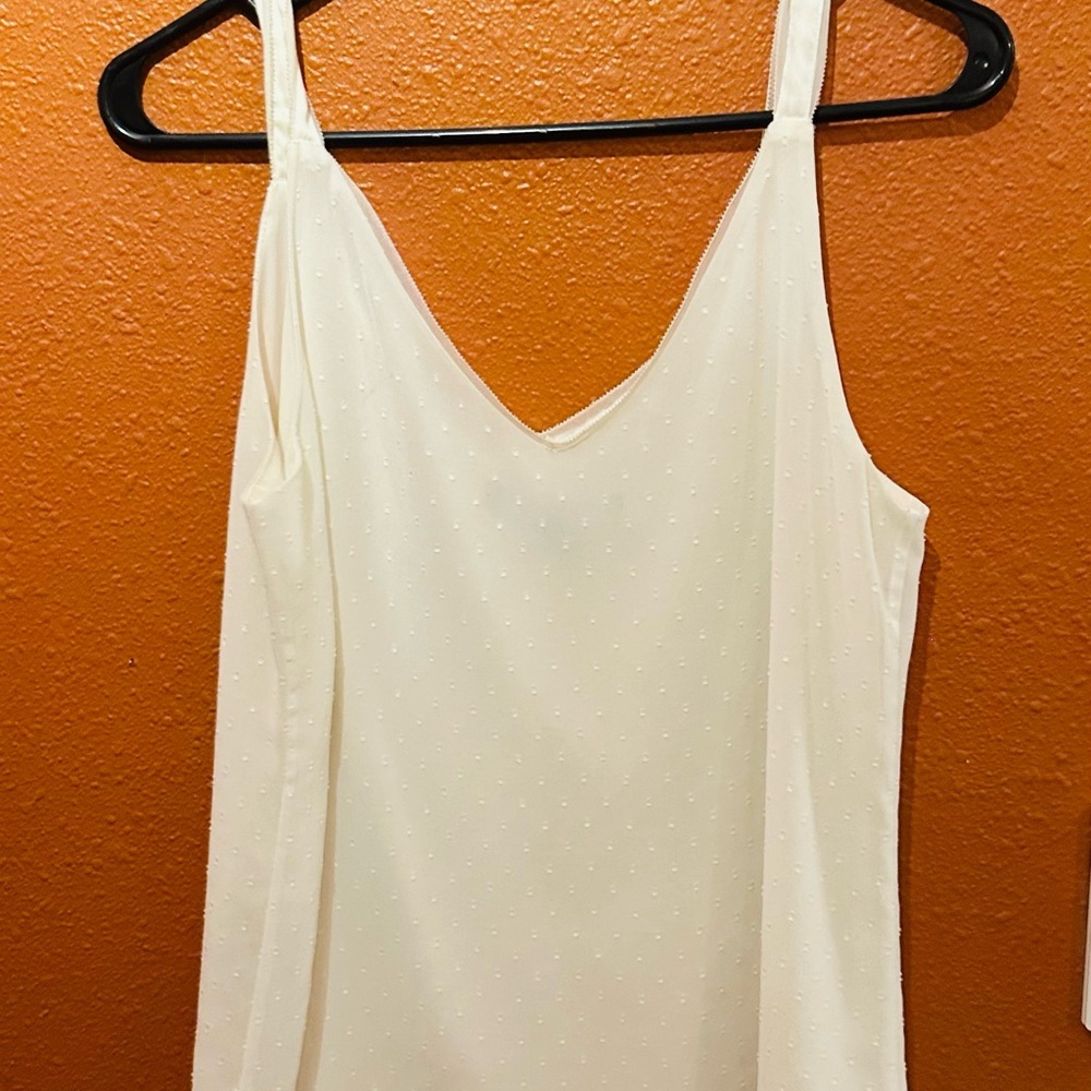 WHBM Sz S PintuckTank no stains Retail $70 - Picture 4 of 6